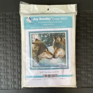 JOY SUNDAY Cross Stitch Kit D659 The Kiss of Wolves 11CT 3 strands 22 inch Wolf